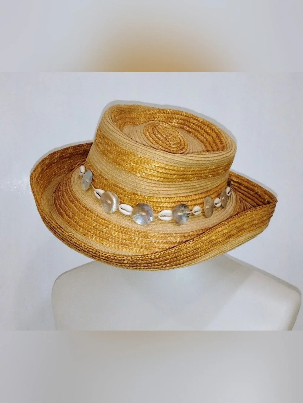 STRIPED SUMMER STRAW HAT